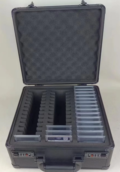 EVORETRO Case - 3 Row with Individual Slot for 42 Graded Cards