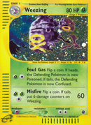 Weezing (32/165) [Expedition: Base Set] - Comfy Hobbies